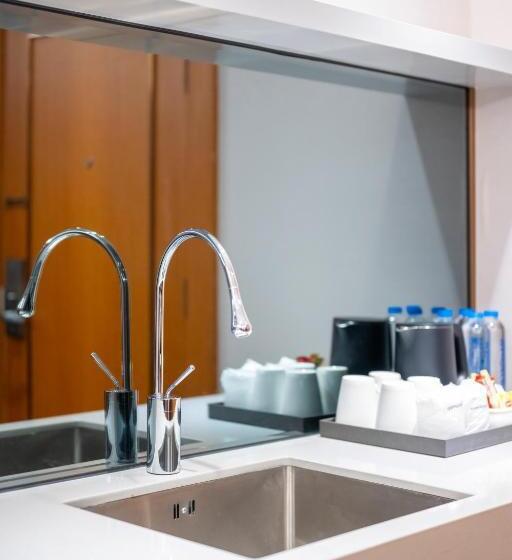 Люкс Семейный 2 Спальни, Wyndham Jomtien Pattaya
