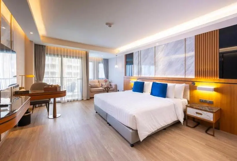 キングサイズベッドのスーペリアルーム, Wyndham Jomtien Pattaya