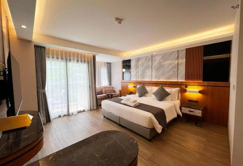 キングサイズベッドのスーペリアルーム, Wyndham Jomtien Pattaya