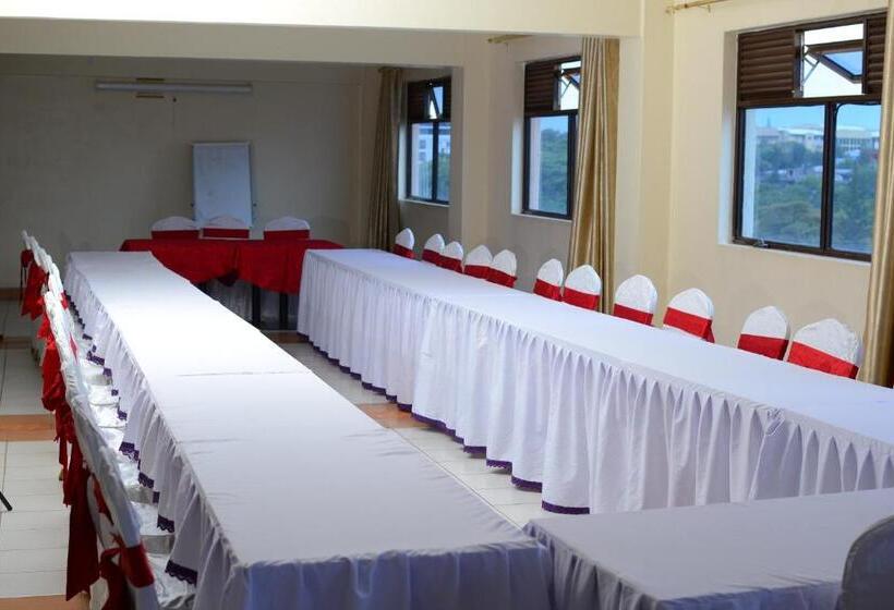 Economy-huone, Quinten Hotel Kisumu