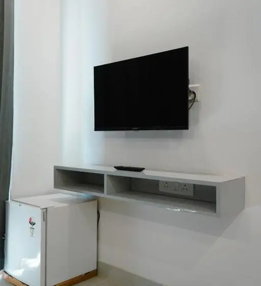 デラックスルーム, Rentdoor  Luxury Studio Service Apartment Sector  46