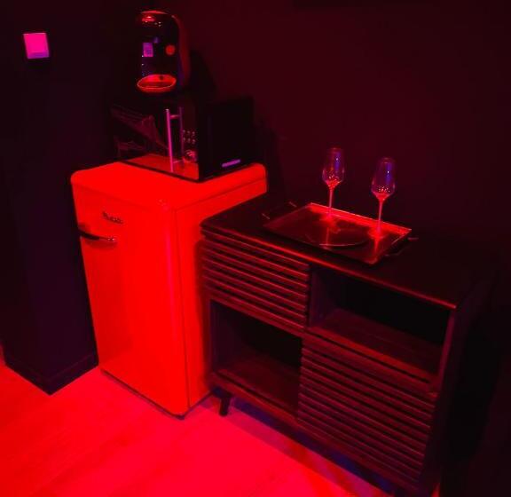 Апартаменты 1 Спальня, Chambre Noire