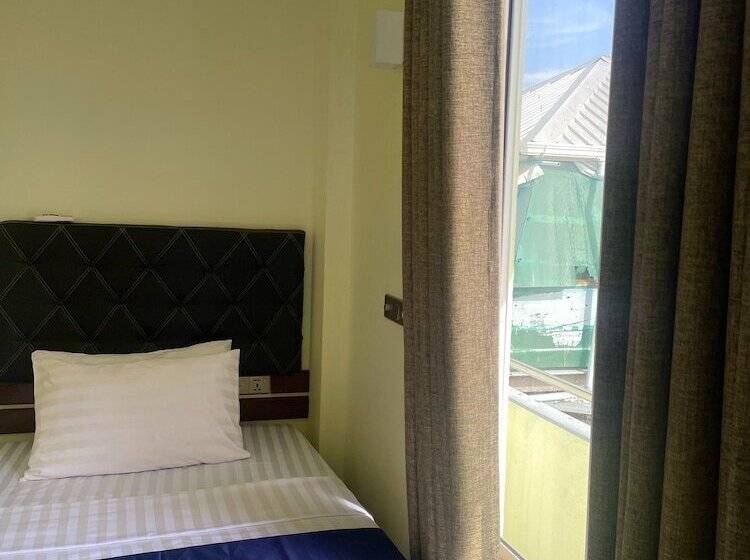 اتاق لوکس یک تخته, Oren