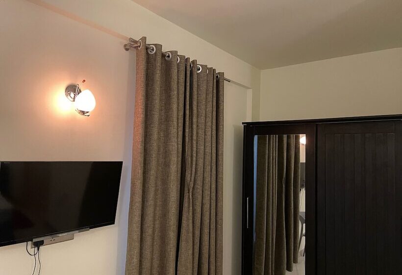 اتاق لوکس, Oren