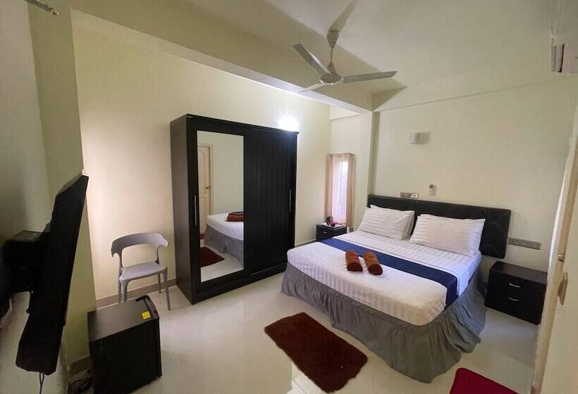 اتاق لوکس, Oren