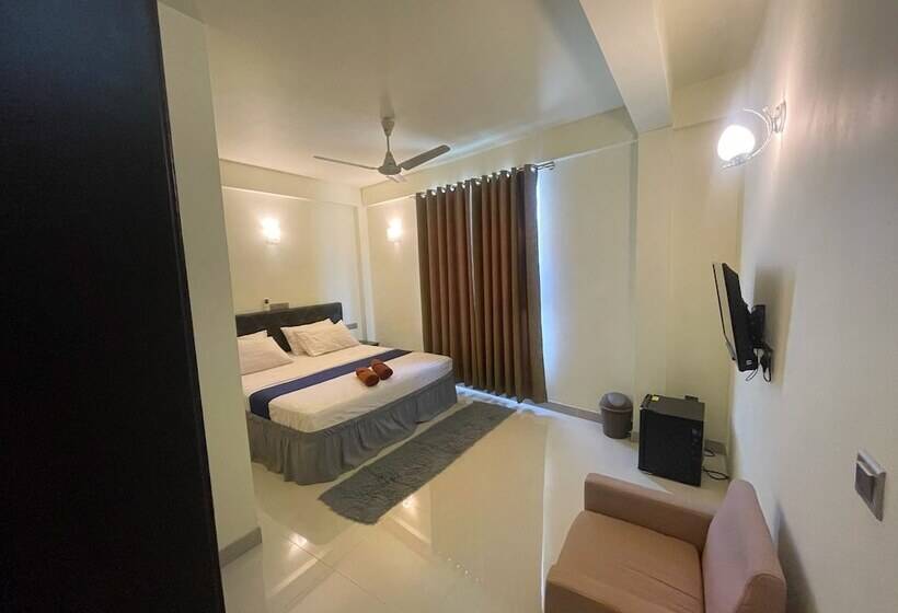 اتاق سوپریور, Oren