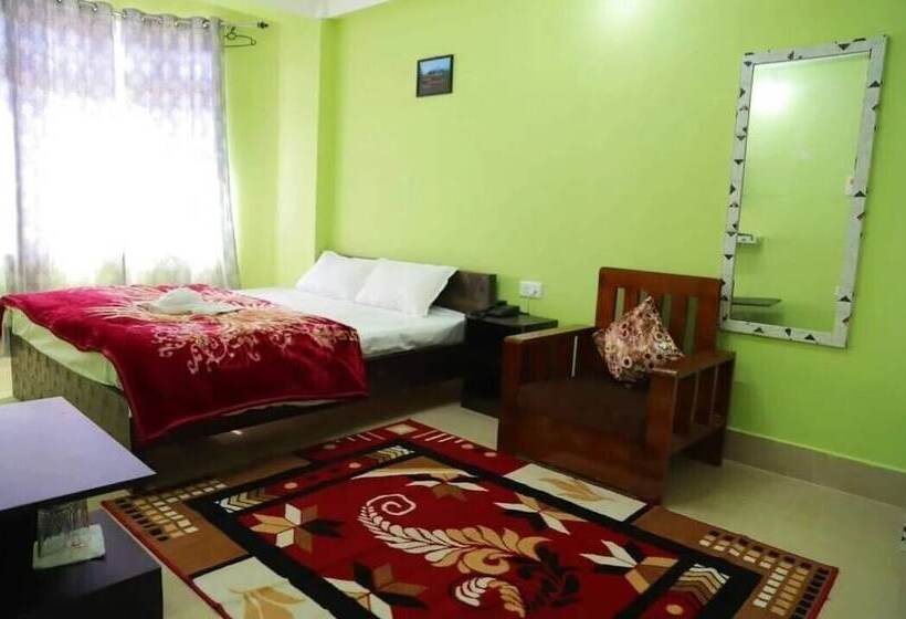 디럭스 룸, Vivid Tawang