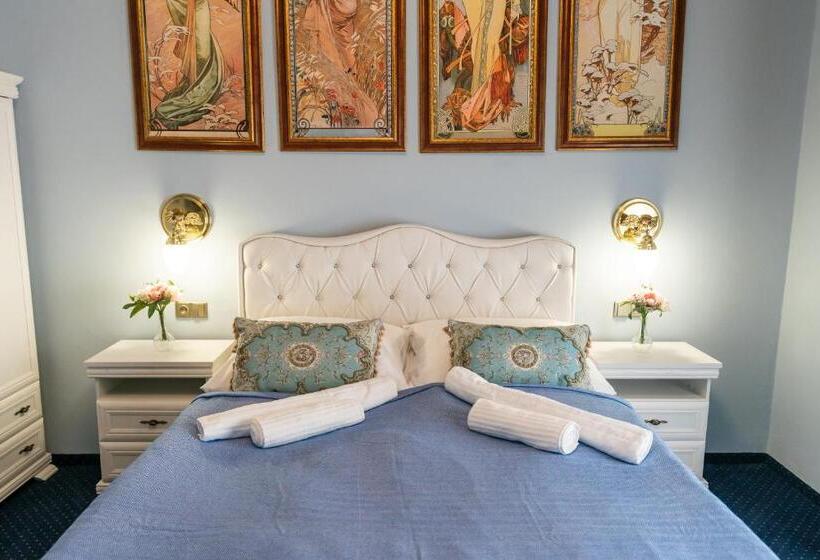 חדר דחוקס עם מיטת קינג, Zámek D Este