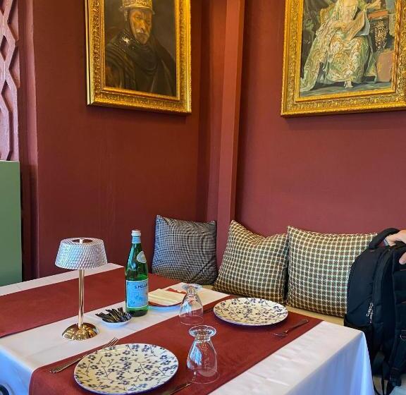 Семейный Номер Вид на Сад, Carti̇er Luxury Otel