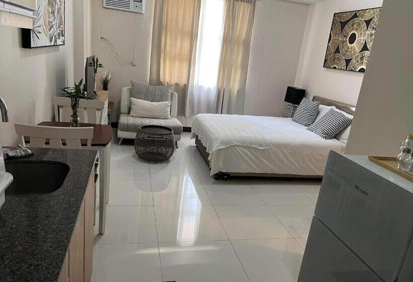 سوییت, 101 Nb Samspacious Accomodation Place