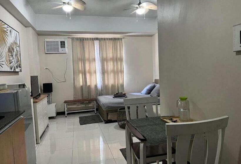 스위트, 101 Nb Samspacious Accomodation Place