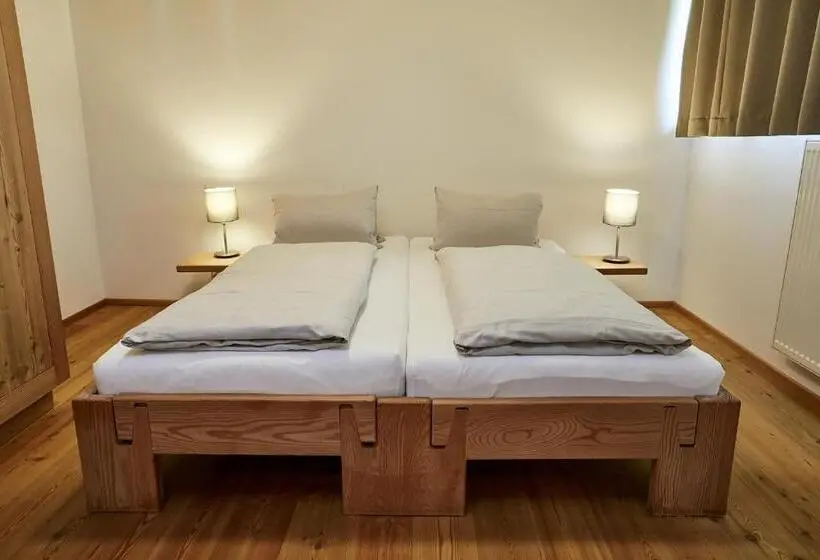 Appartamento 1 Camera da Letto con Balcone, Fast Ossiach