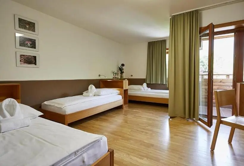Camera Tripla Classica con Balcone, Fast Ossiach