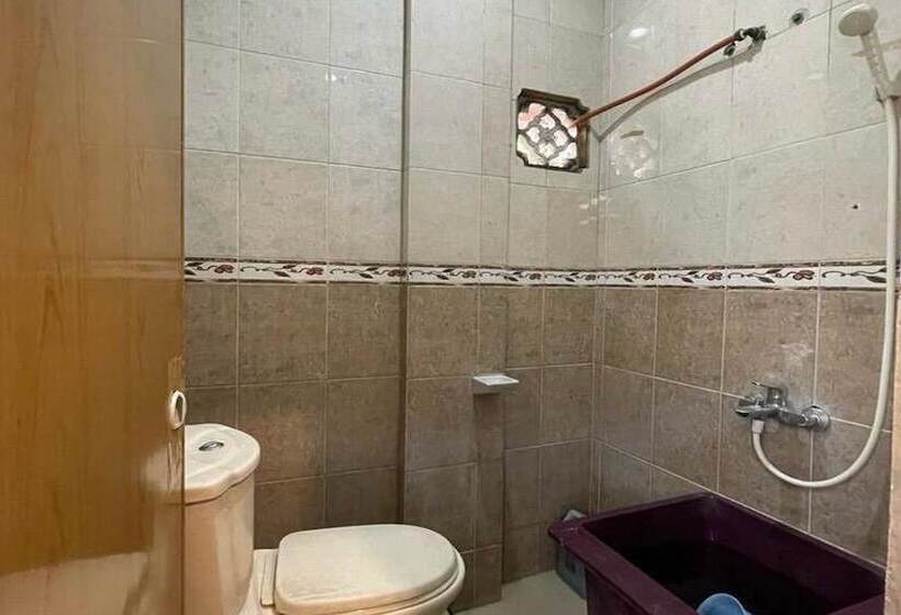 デラックスルーム, Oyo 93502 Homestay Pakmuklis Syariah 2