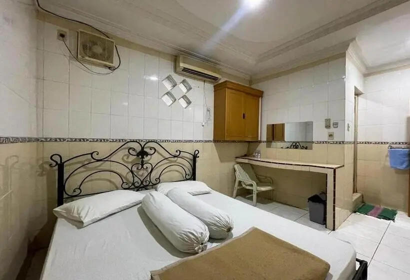 デラックスルーム, Oyo 93502 Homestay Pakmuklis Syariah 2
