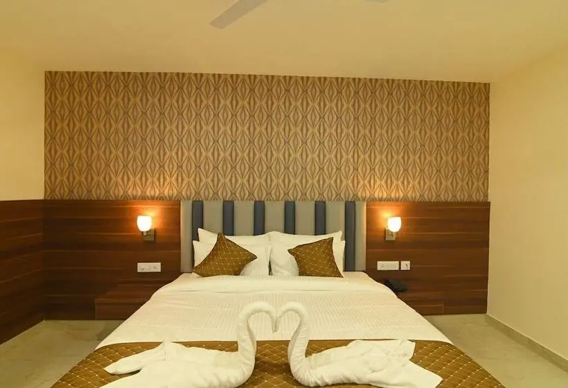 Chambre Familiale, Stallion