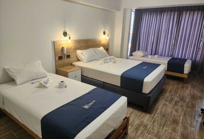 غرفة كومفورت ثلاثية, Luxotel Pisco