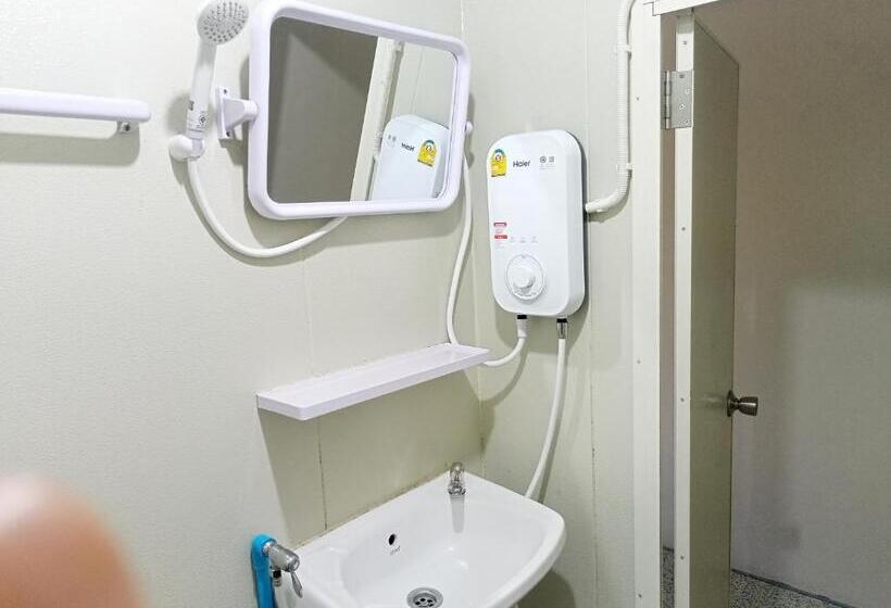 Quarto Estandar, ปวินท์เกสต์เฮาส์