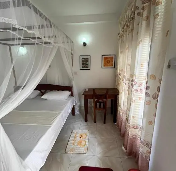 キングサイズベッドのスタンダードルーム, Gangu Guest House Unawatuna