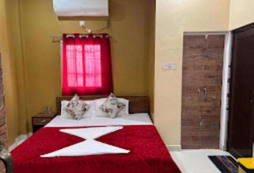 Номер Deluxe, Lotus Paying Guesthouse Varanasi