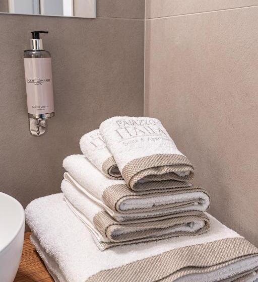 اتاق لوکس, Palazzo Italia Suites