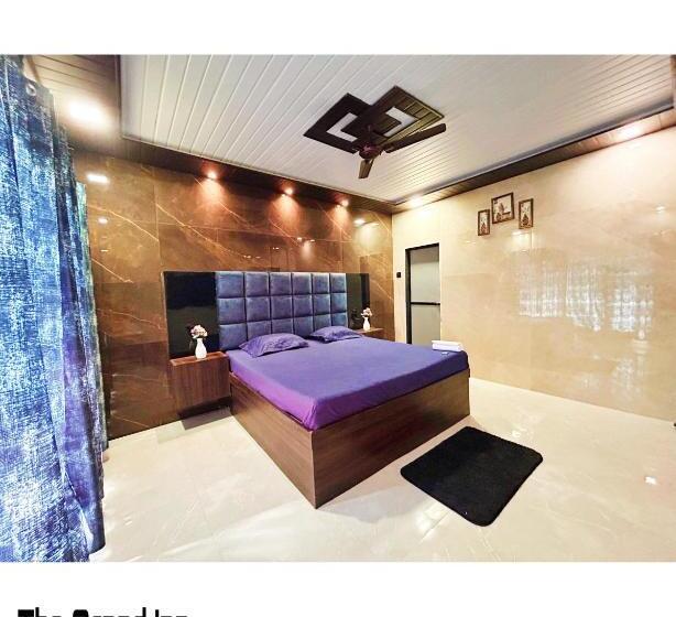Стандартный Номер Кровать Кинг, The Grand Inn