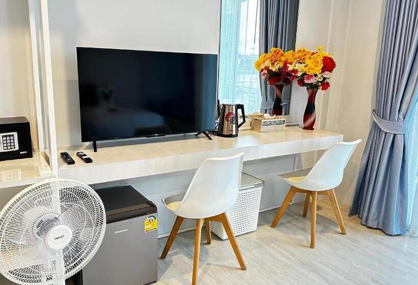 Трехместный Номер Deluxe, Auriflex House