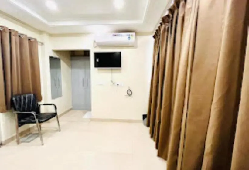 Standard-huone, Heaven Hotel,bareilly