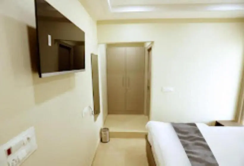 Standard-huone, Heaven Hotel,bareilly