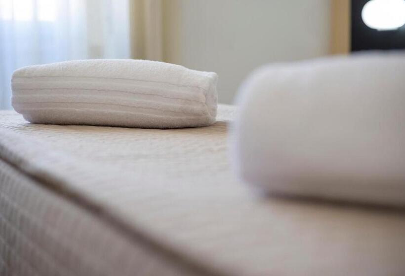 스탠다드 룸, Antum