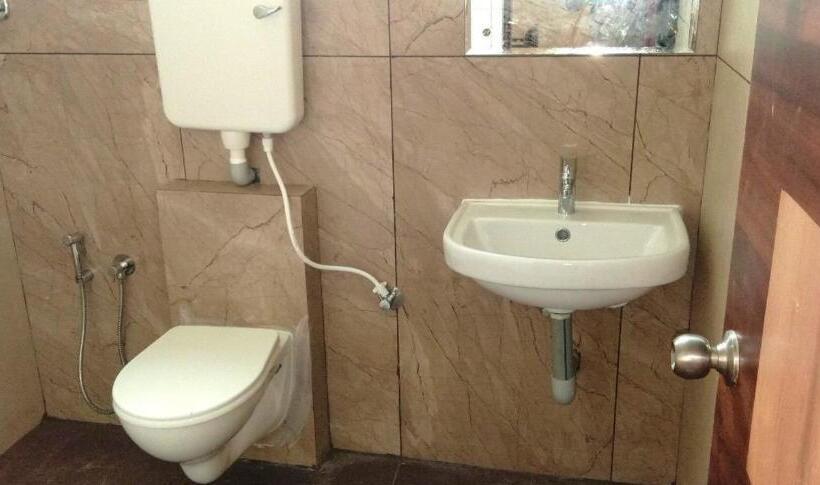 חדר סטנדרט, Rays Inn And Pegs Family Restaurant