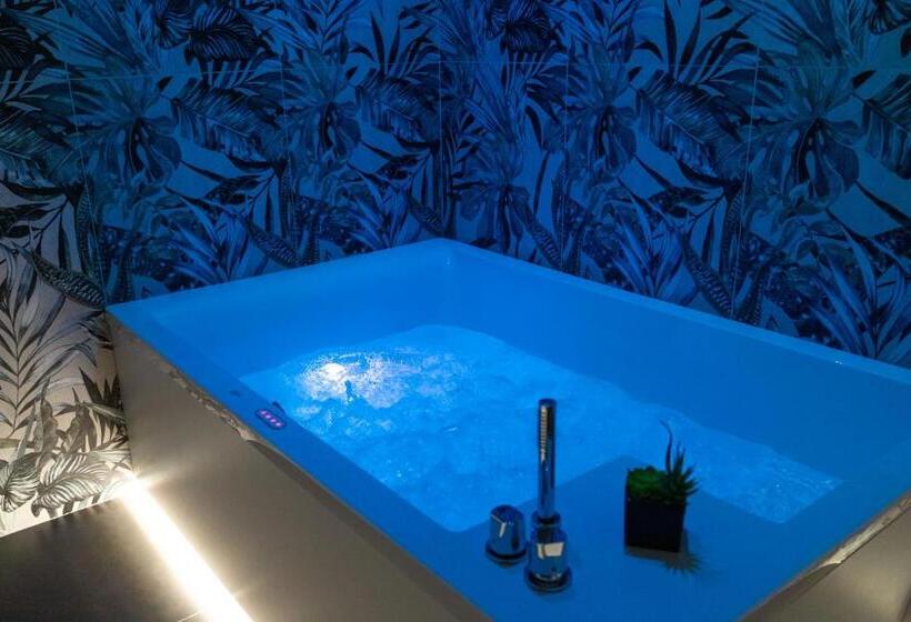 اتاق استاندارد با تخت بزرگ, Luxury 144 B&b