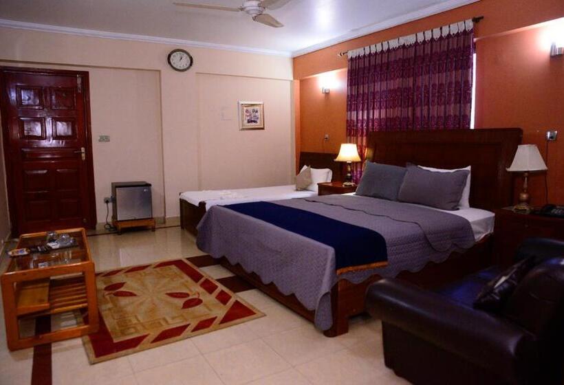 اتاق لوکس خانوادگی, Mir Continental Hotel & Restaurant