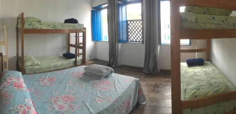 Aile Odası, Hostel Do Coreto