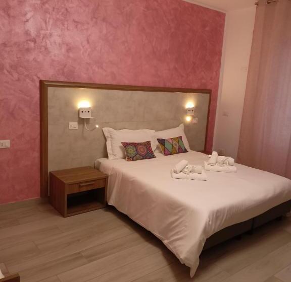 اتاق لوکس چهار تخته, La Dea Rooms