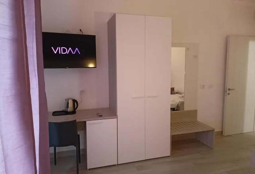 اتاق استاندارد چهار تخته, La Dea Rooms