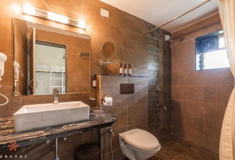 מיטה בחדר משותף, Zostel Goa