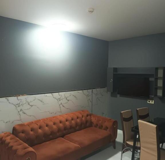 غرفة قياسية, Arena Apart