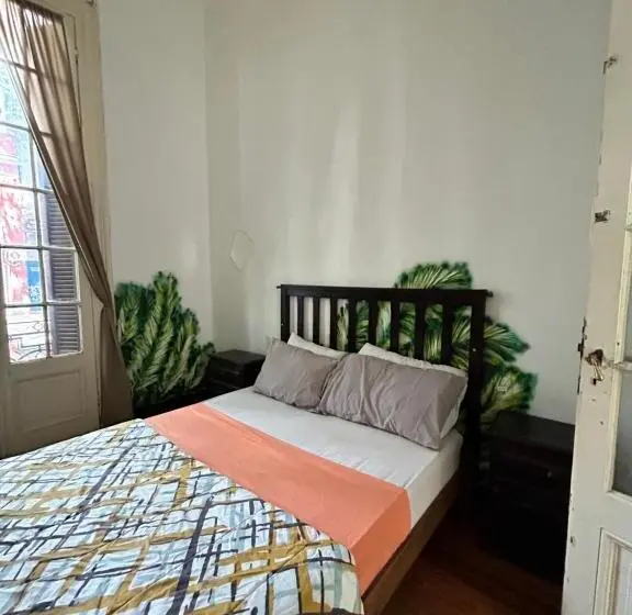 اتاق استاندارد با سرویس بهداشتی مشترک, Hostel Bohemian