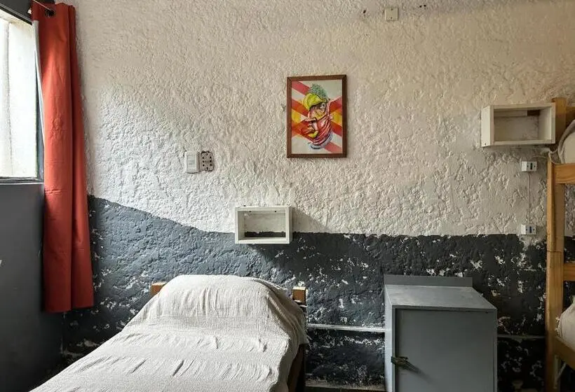 تختخواب در اتاق مشترک, Hostel Bohemian