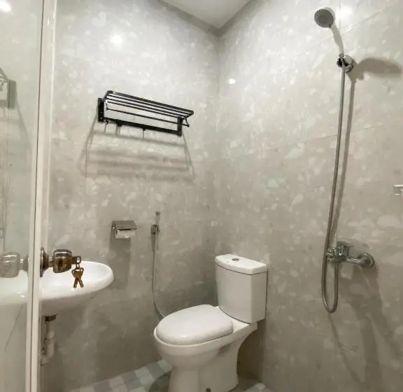 キングサイズベッドのデラックスルーム, Nooris Inn Guest House