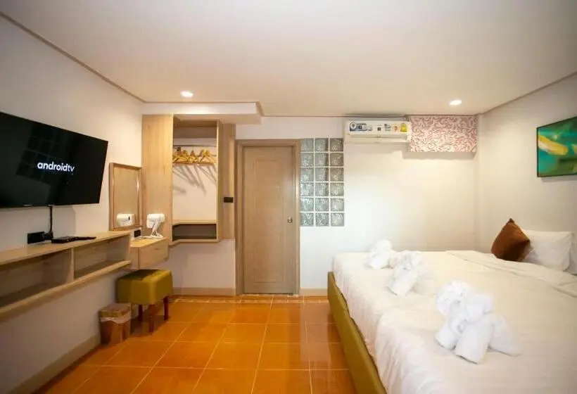 Deluxe Kolmen Hengen Huone, Ratana Boutique Resort   Mae Phim