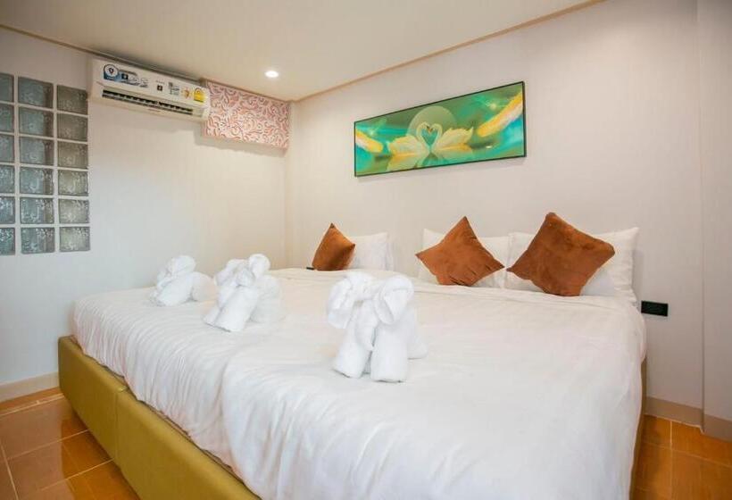 Трехместный Номер Deluxe, Ratana Boutique Resort   Mae Phim