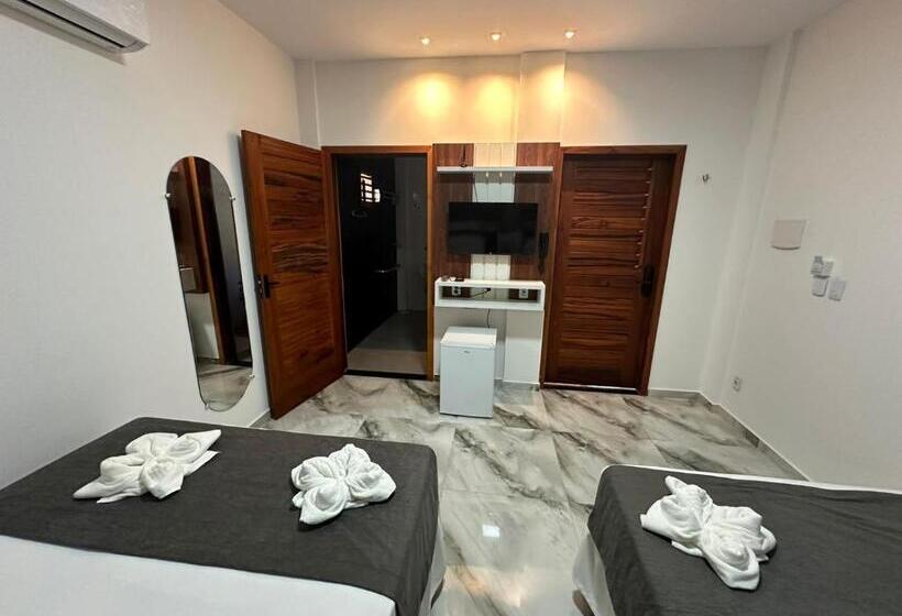 デラックスの４人部屋, Wl Imperio Hotel Pousada