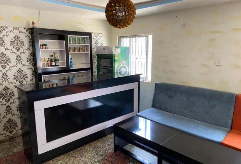 اتاق لوکس, Clinclia Hotel2