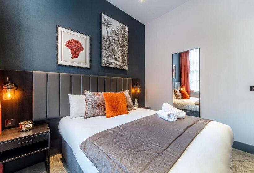 스탠다드 스튜디오, Duke Street Townhouse