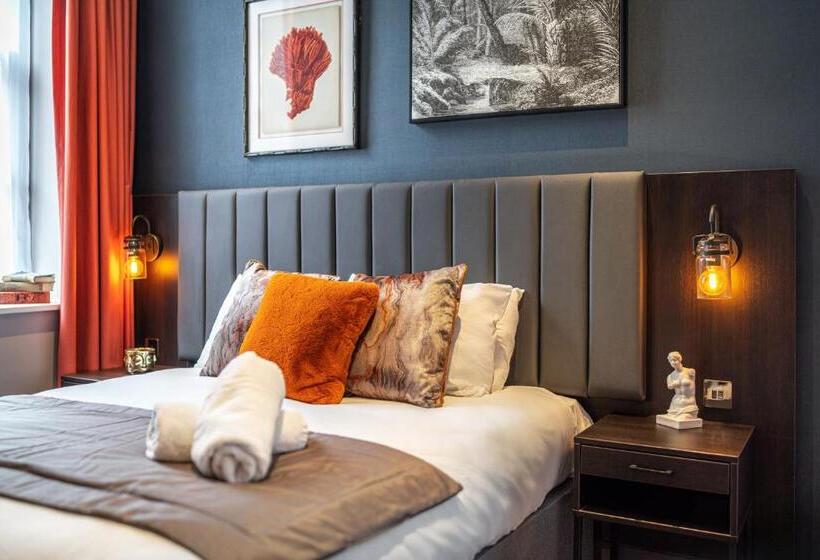 스탠다드 스튜디오, Duke Street Townhouse