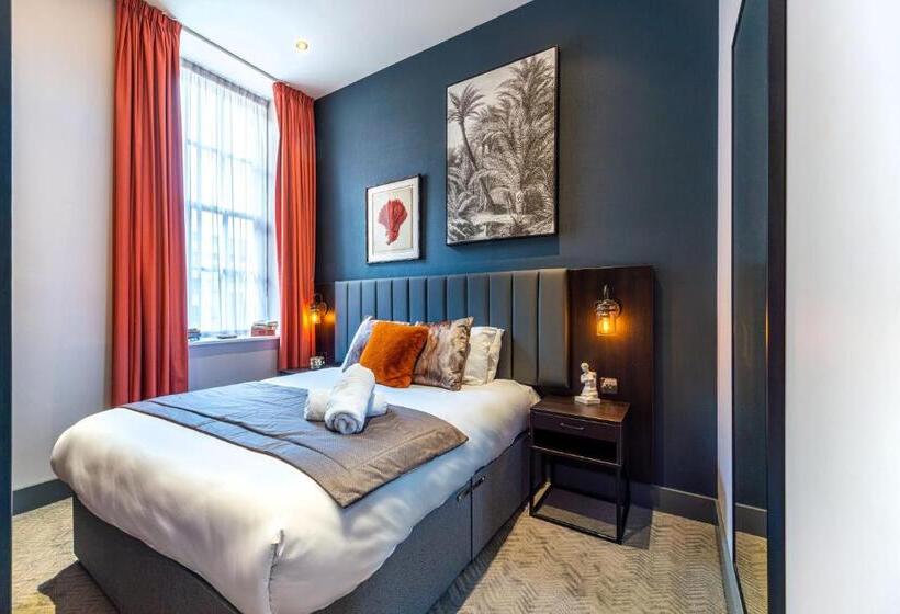 스탠다드 스튜디오, Duke Street Townhouse