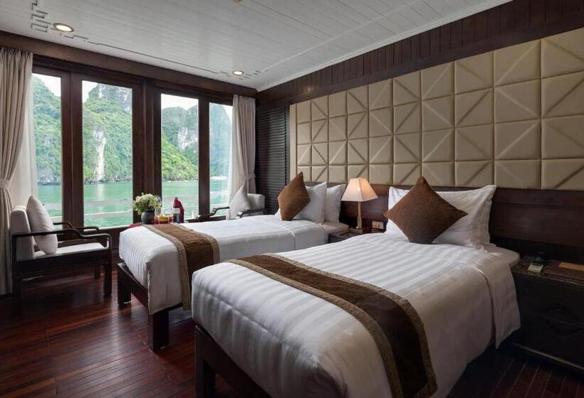 Triple Room Sea View, Mila Cruises