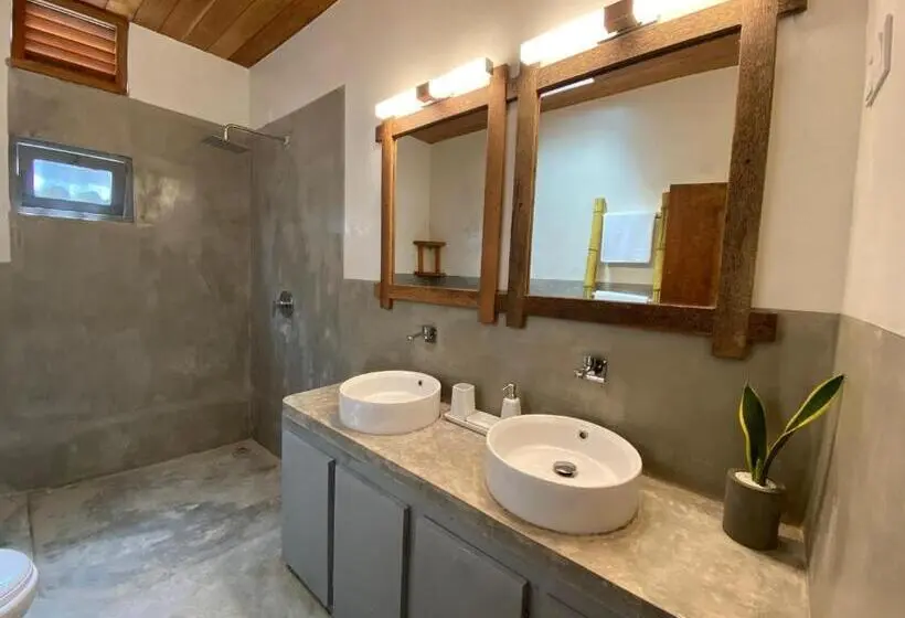 Standard-huone Merinäkymä, Sea Breeze Villa Ahangama